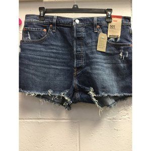 Levi’s 501 High Rise Fitted through the hip women’s shorts size 33 NWT